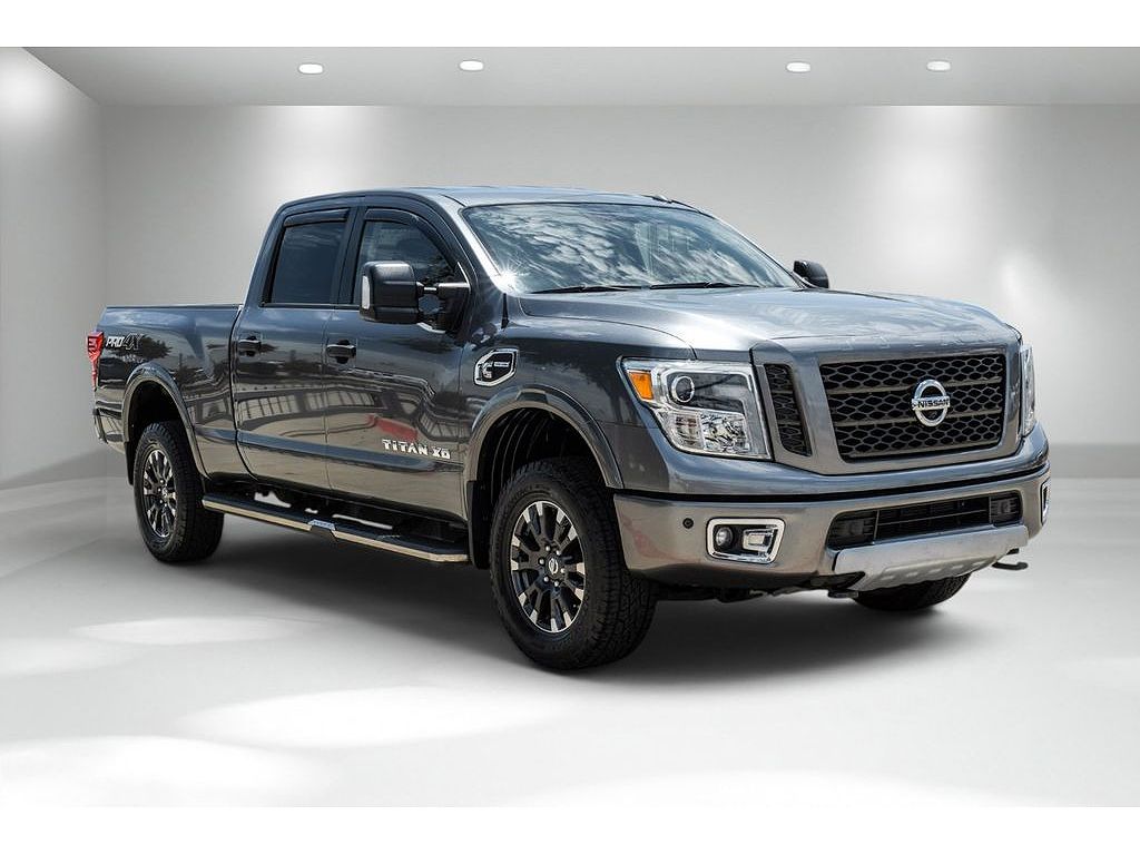 2017 Nissan Titan XD SV