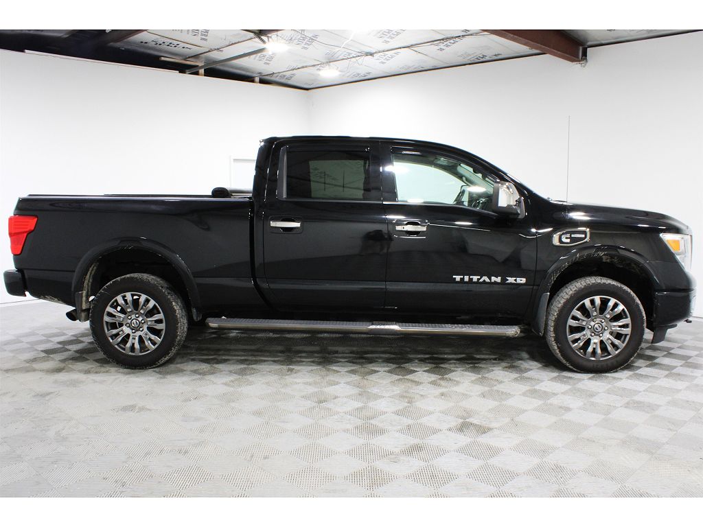2016 Nissan Titan XD S