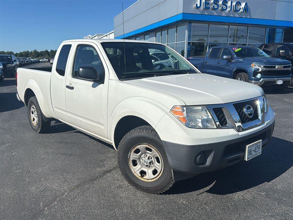 2015 Nissan Frontier SV