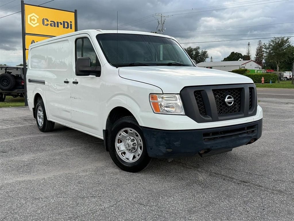 2015 Nissan NV 2500 S