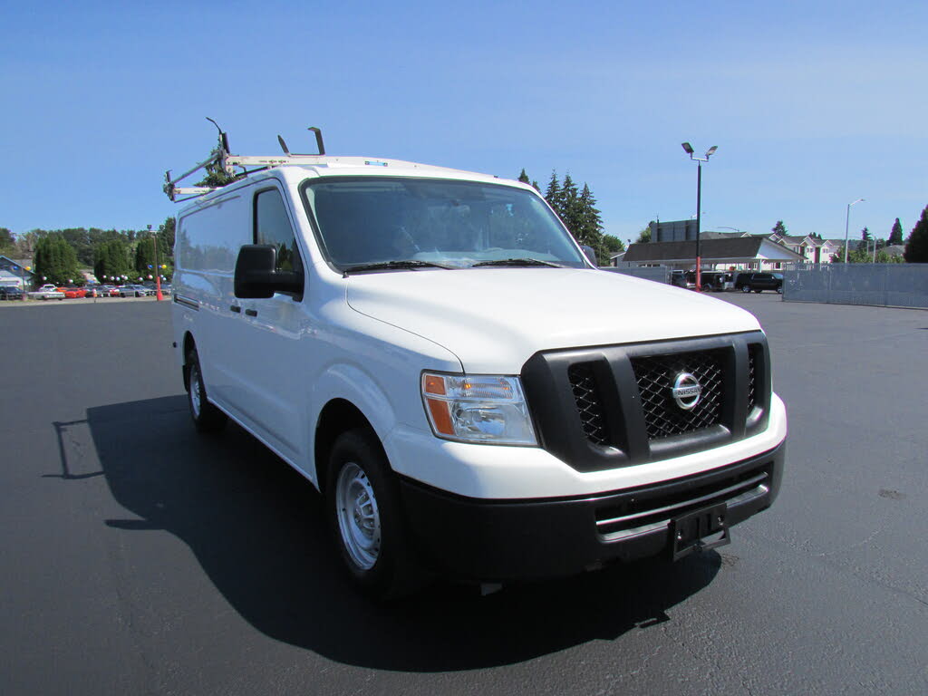 2015 Nissan NV 1500 SV