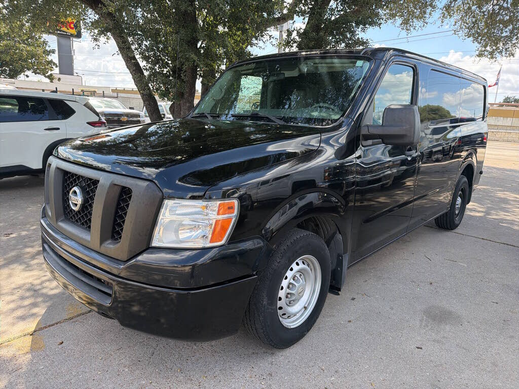 2018 Nissan NV 1500 SV
