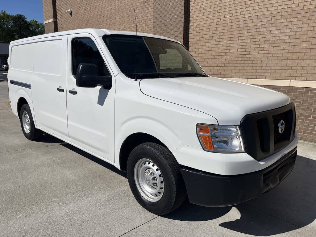 2016 Nissan NV 2500 SL