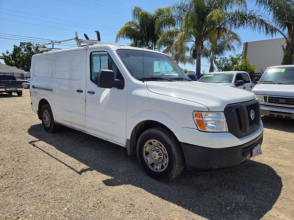 2018 Nissan NV 1500 SV