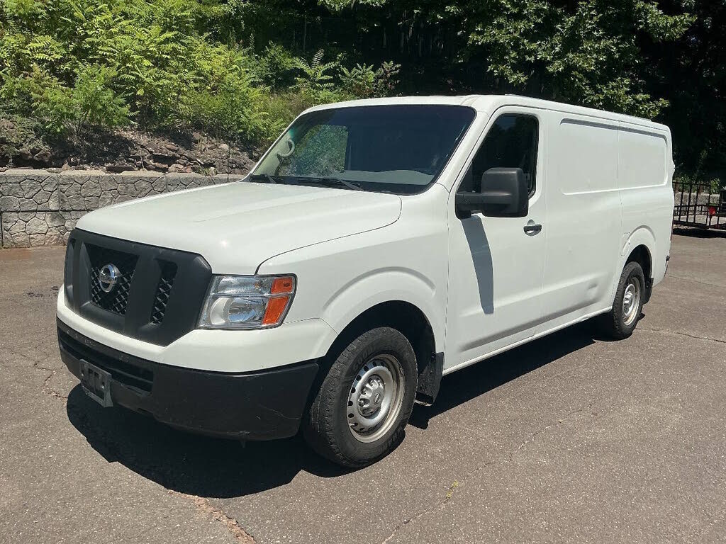 2018 Nissan NV 1500 SV