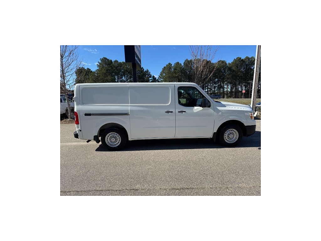 2021 Nissan NV 1500 SV