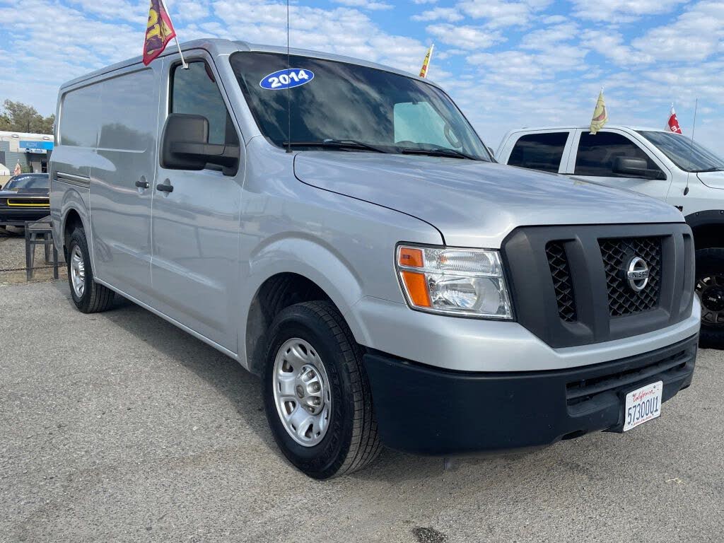 2014 Nissan NV 2500 SV