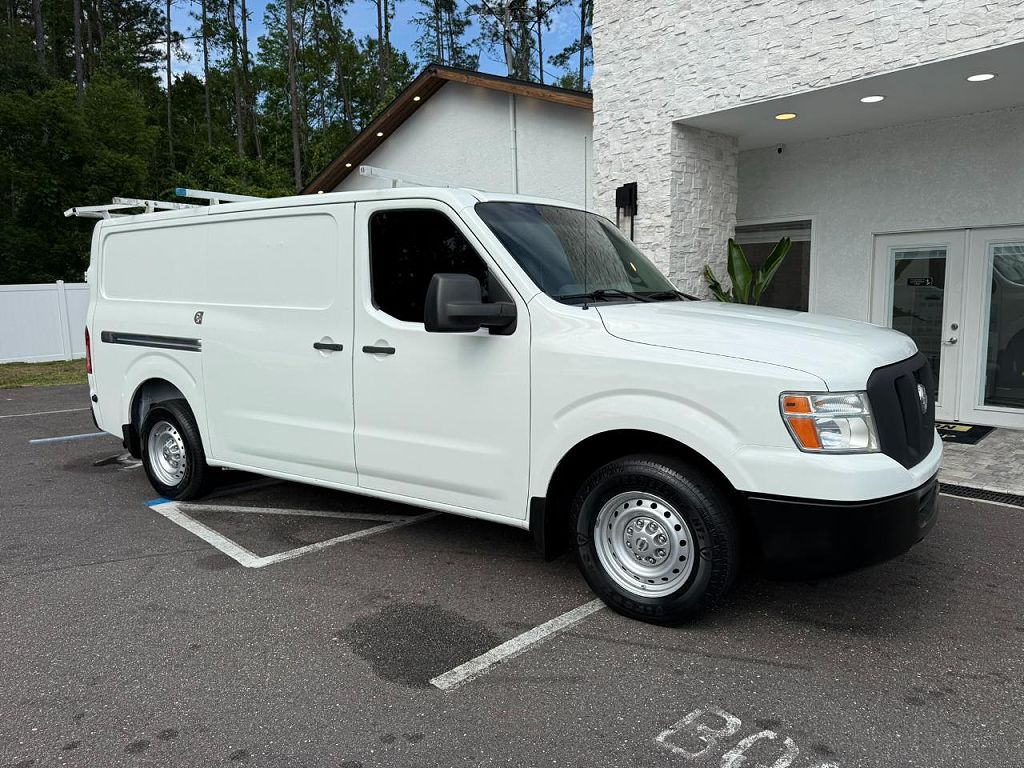 2015 Nissan NV 1500 S