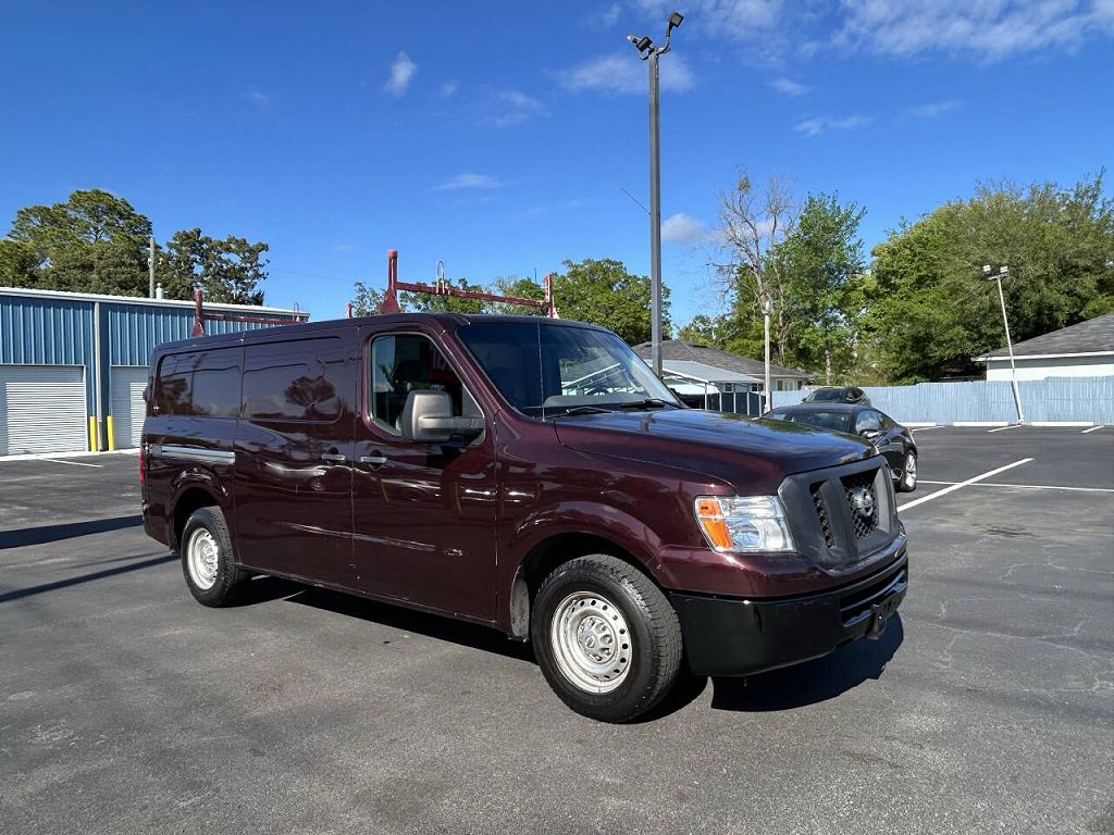 2014 Nissan NV 2500 SV