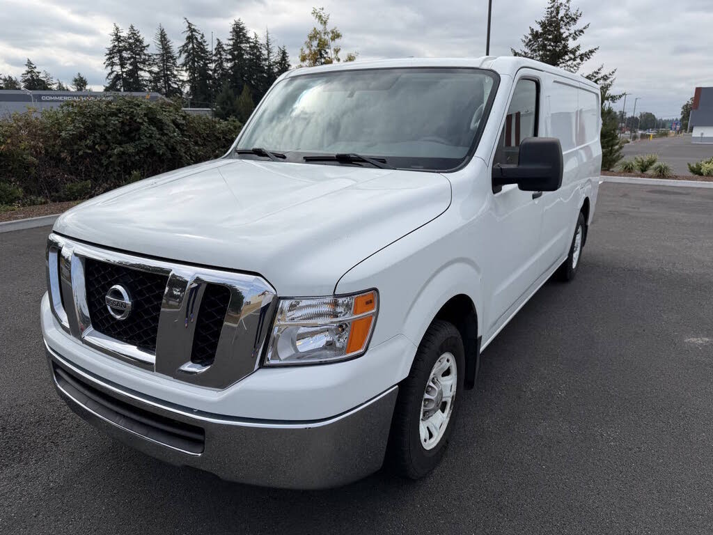 2017 Nissan NV 2500 SV