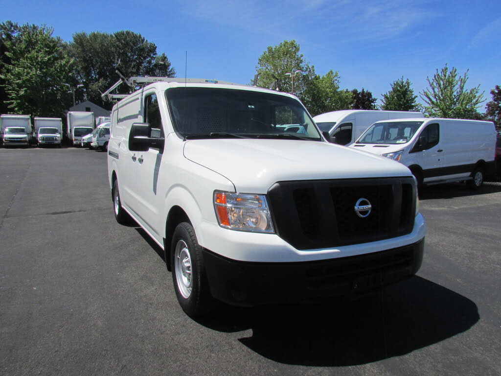 2016 Nissan NV 2500 SL