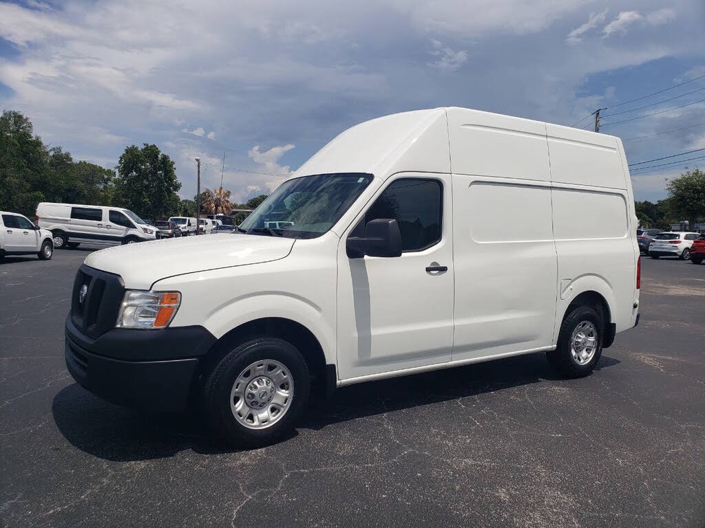 2021 Nissan NV 2500 SV
