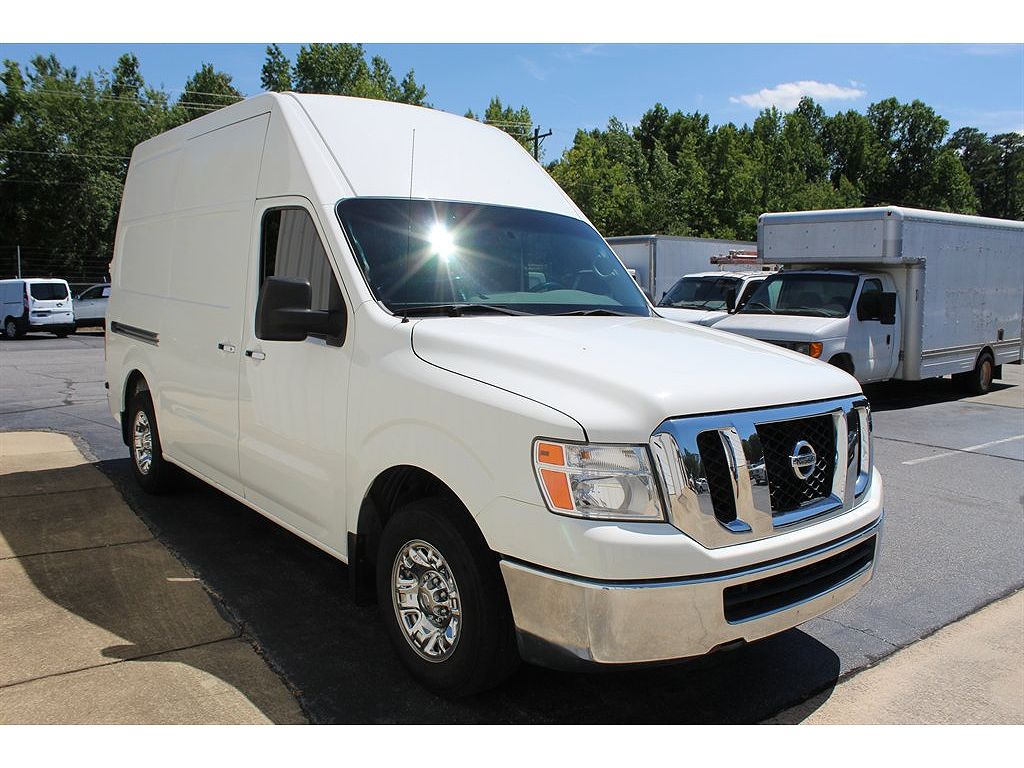 2017 Nissan NV 2500 SL