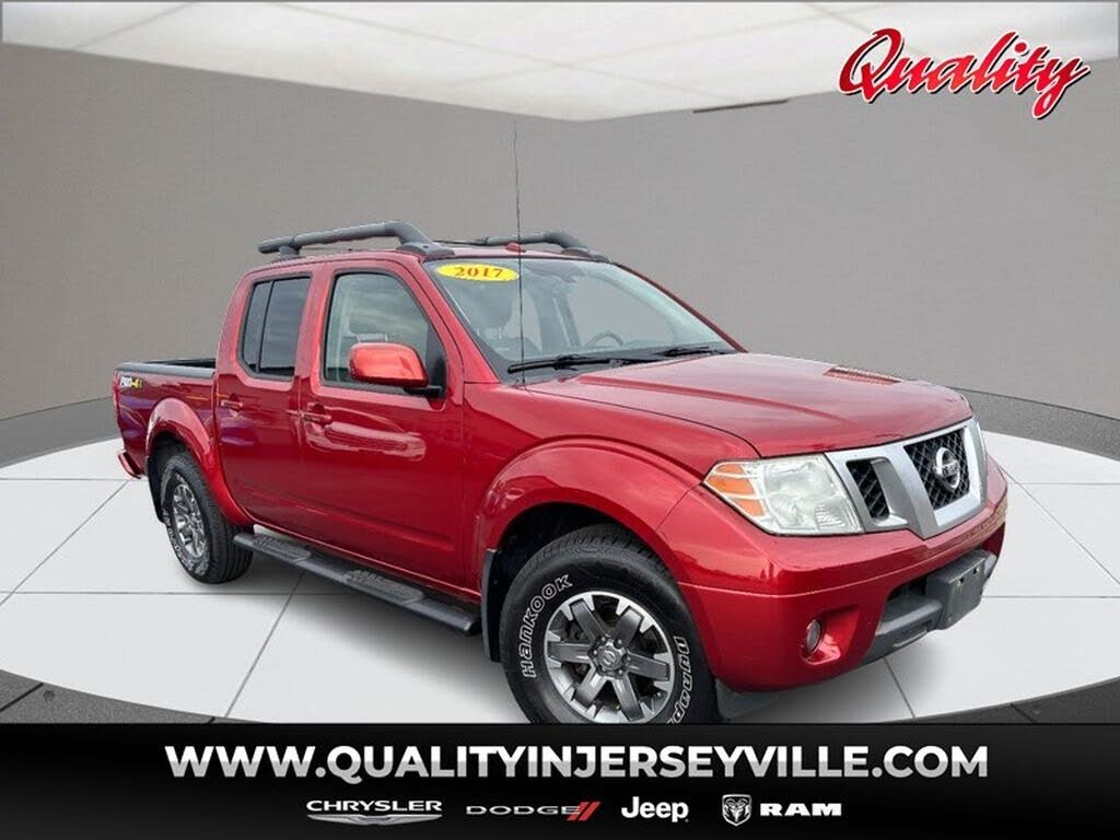PRE-OWNED 2017 NISSAN FRONTIER PRO-4X photo 1