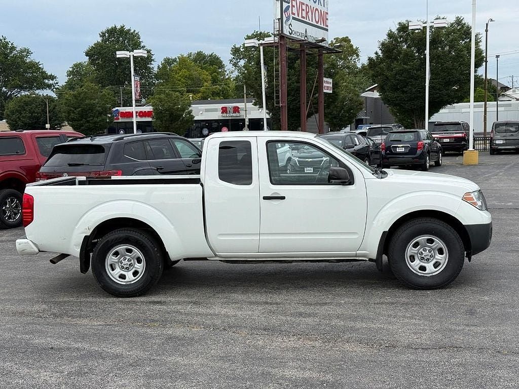 2020 Nissan Frontier SV