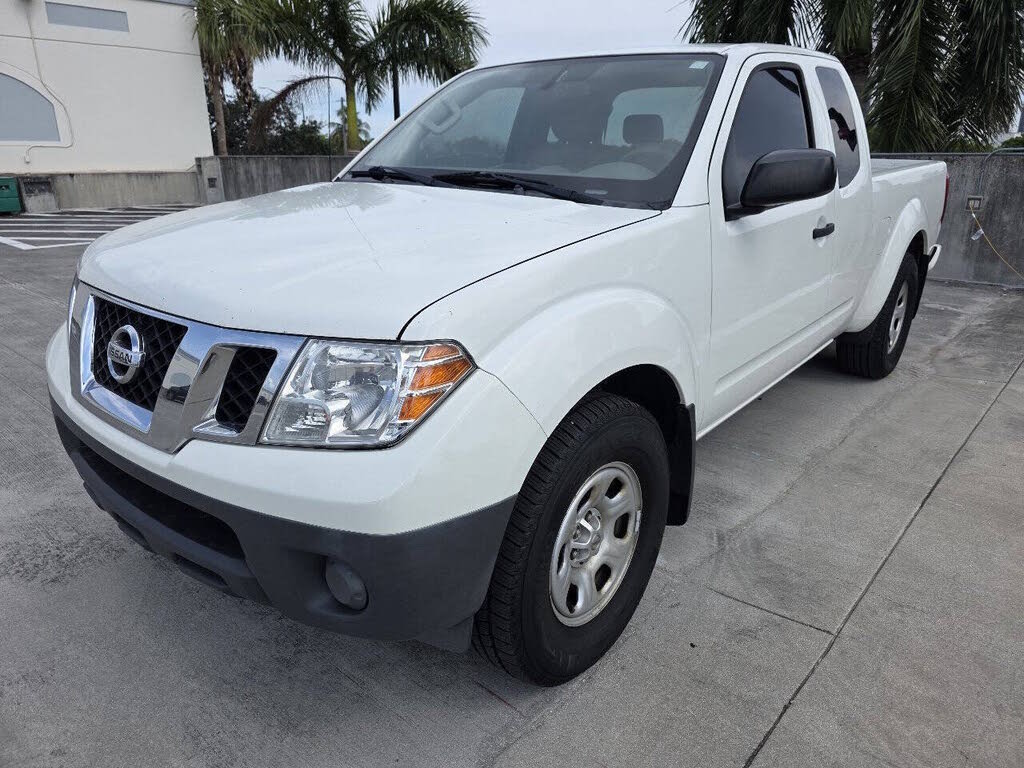 2020 Nissan Frontier SV