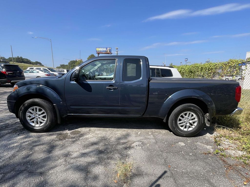 2021 Nissan Frontier SV