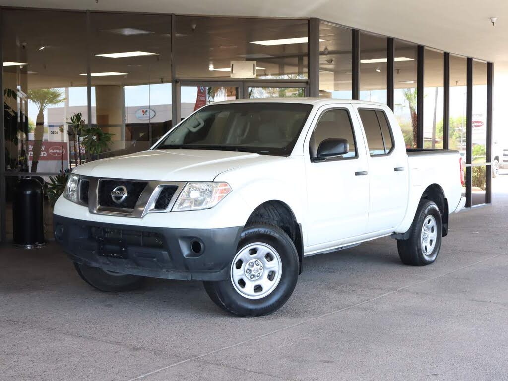 2020 Nissan Frontier SV