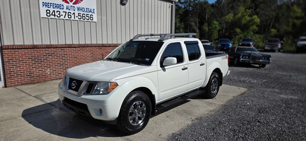 2020 Nissan Frontier SV