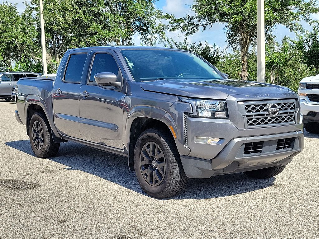 2022 Nissan Frontier SV
