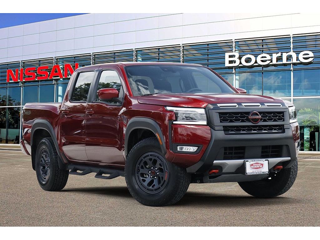 2025 Nissan Frontier