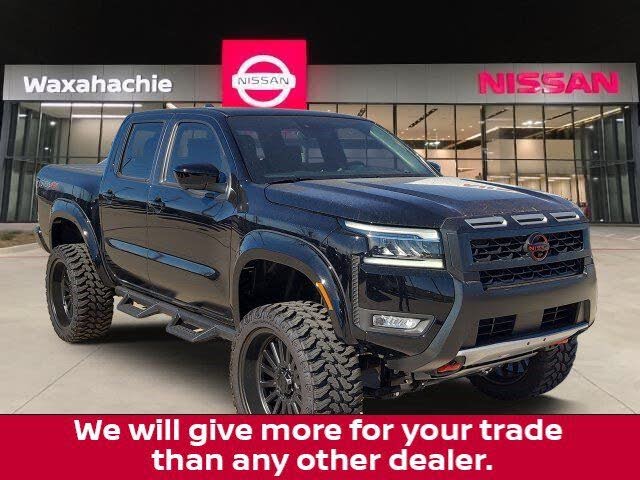 2025 Nissan Frontier SL