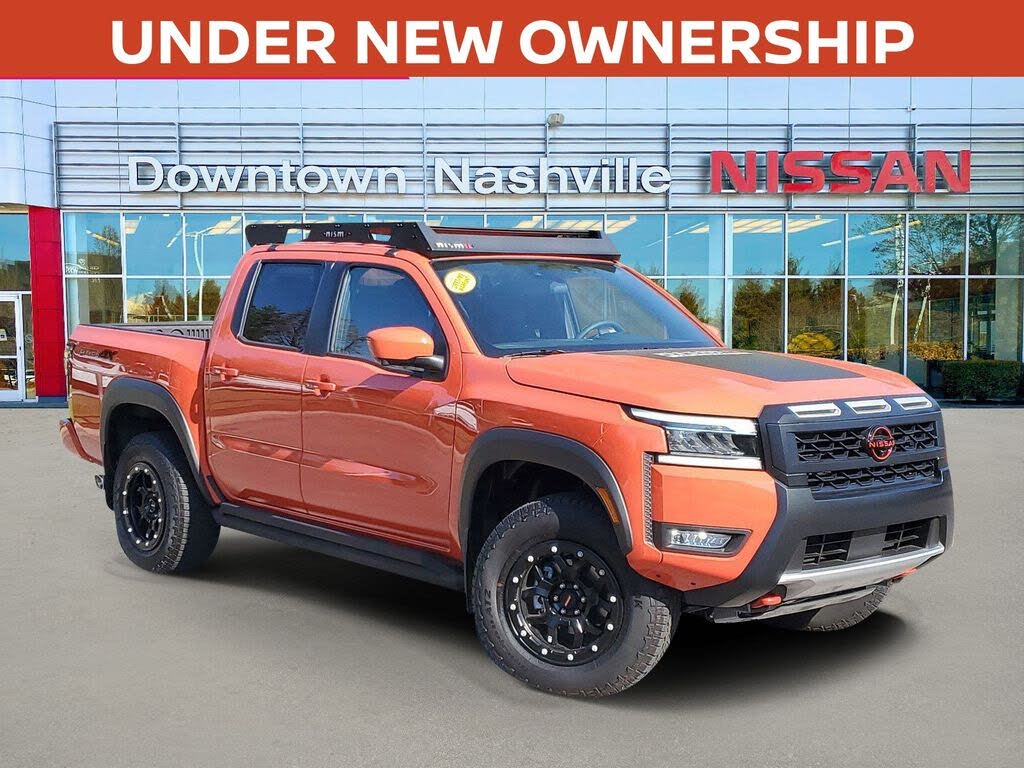 2025 Nissan Frontier SL