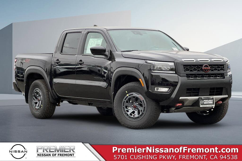2027 Nissan Frontier SV