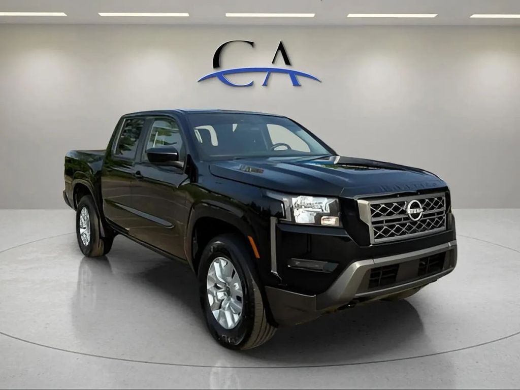 2023 Nissan Frontier SV