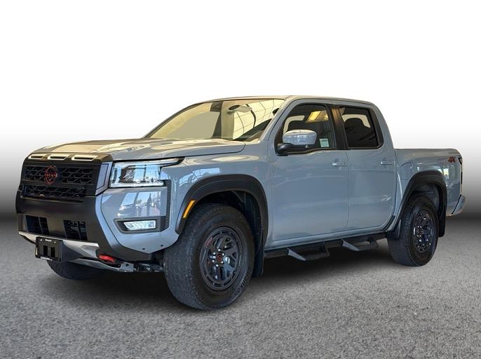 2026 Nissan Frontier S