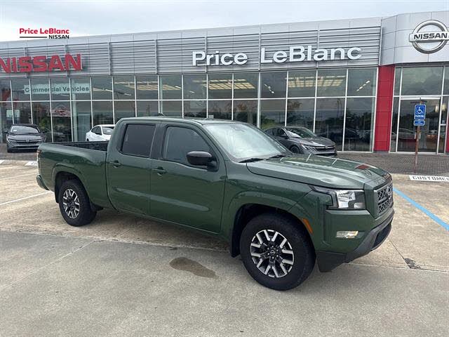 2022 Nissan Frontier SV