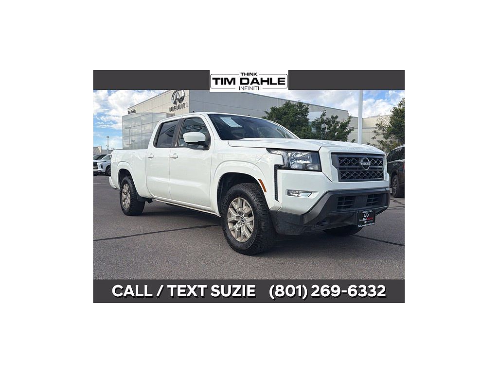 2023 Nissan Frontier SV