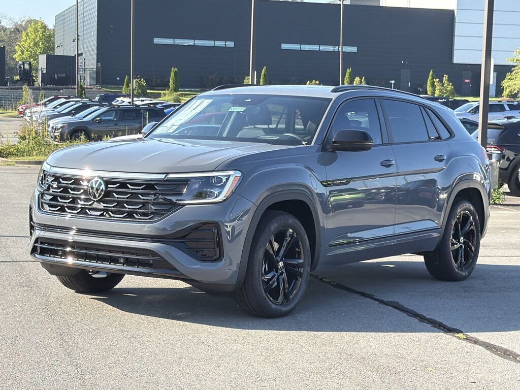 2026 Volkswagen Atlas Cross Sport SEL R-Line Black