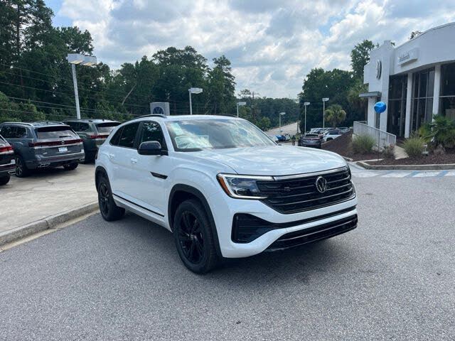 2026 Volkswagen Atlas Cross Sport SEL R-Line Black