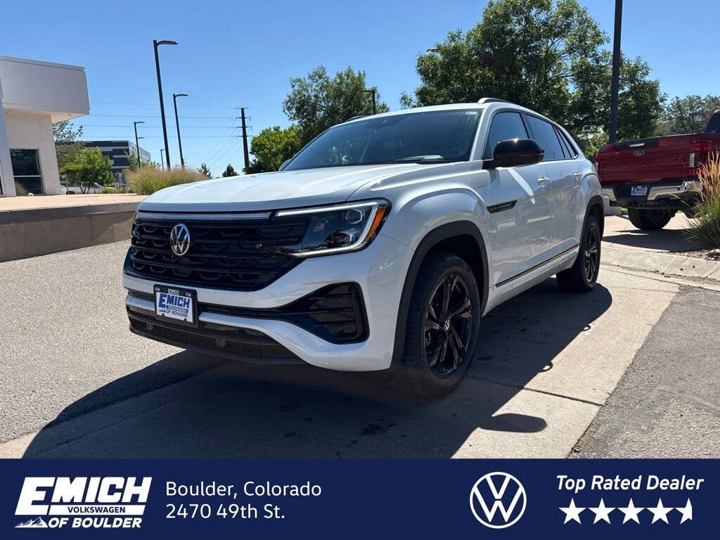 2026 Volkswagen Atlas Cross Sport SEL R-Line Black