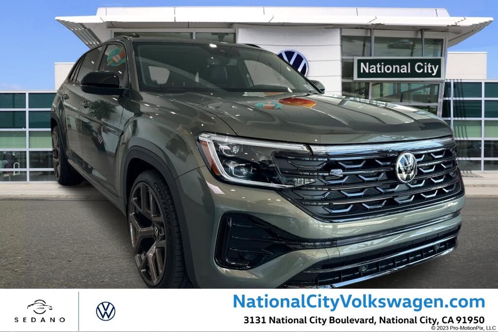 2026 Volkswagen Atlas Cross Sport SEL R-Line Black