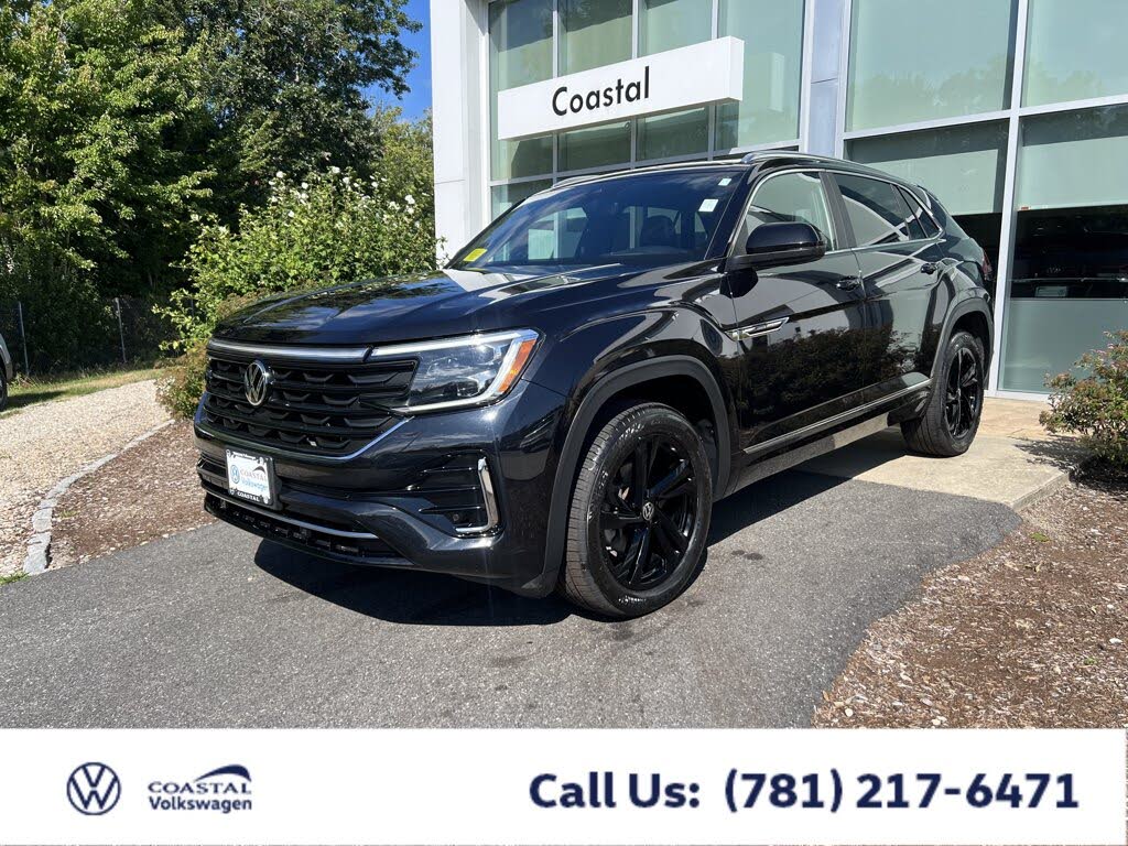2024 Volkswagen Atlas Cross Sport SEL R-Line