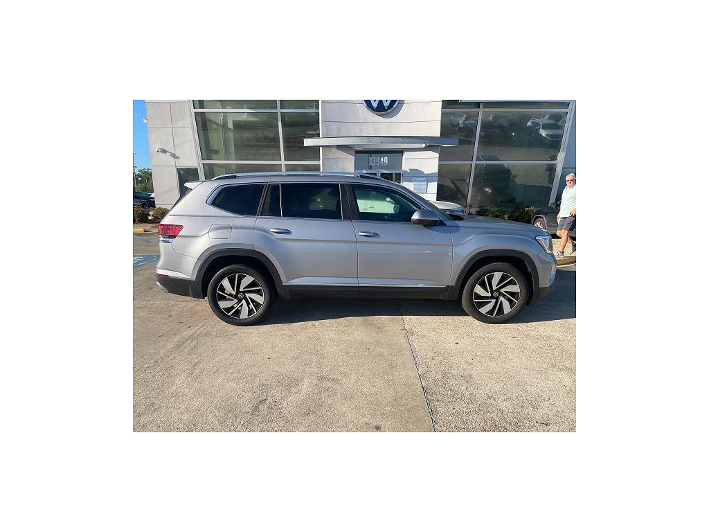 2025 Volkswagen Atlas SEL