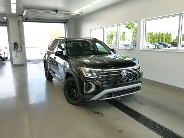 2026 Volkswagen Atlas Peak Edition