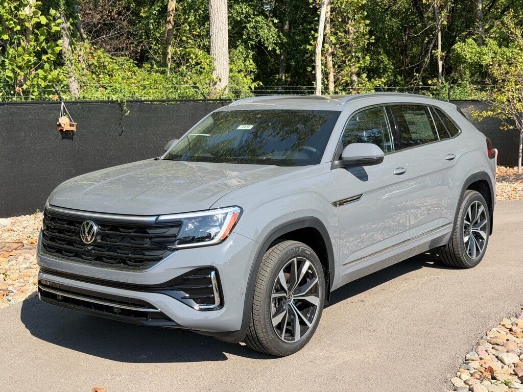 2026 Volkswagen Atlas Cross Sport SEL Premium R-Line
