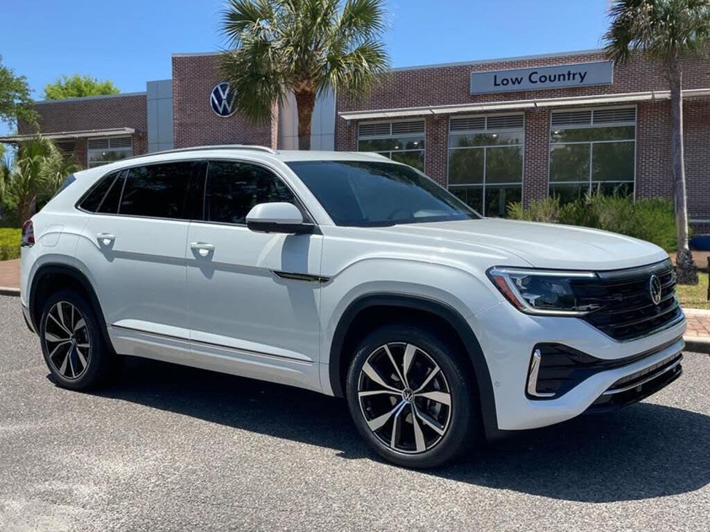 2026 Volkswagen Atlas Cross Sport SEL Premium R-Line