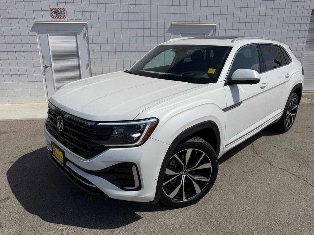 2026 Volkswagen Atlas Cross Sport SEL Premium R-Line