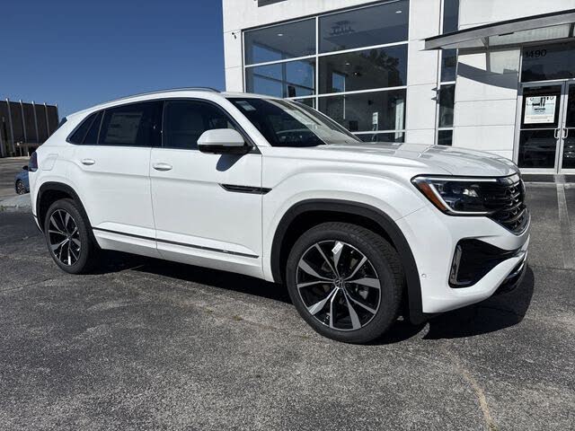 2026 Volkswagen Atlas Cross Sport SEL Premium R-Line
