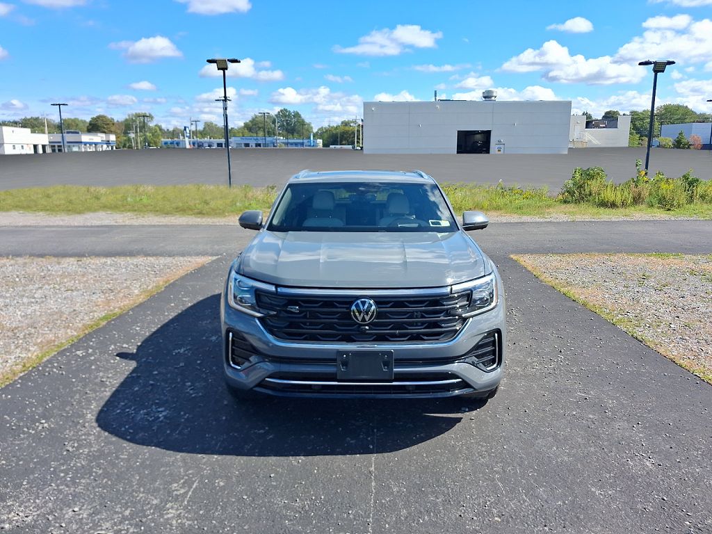 2024 Volkswagen Atlas Cross Sport 2.0T SEL Premium R-Line