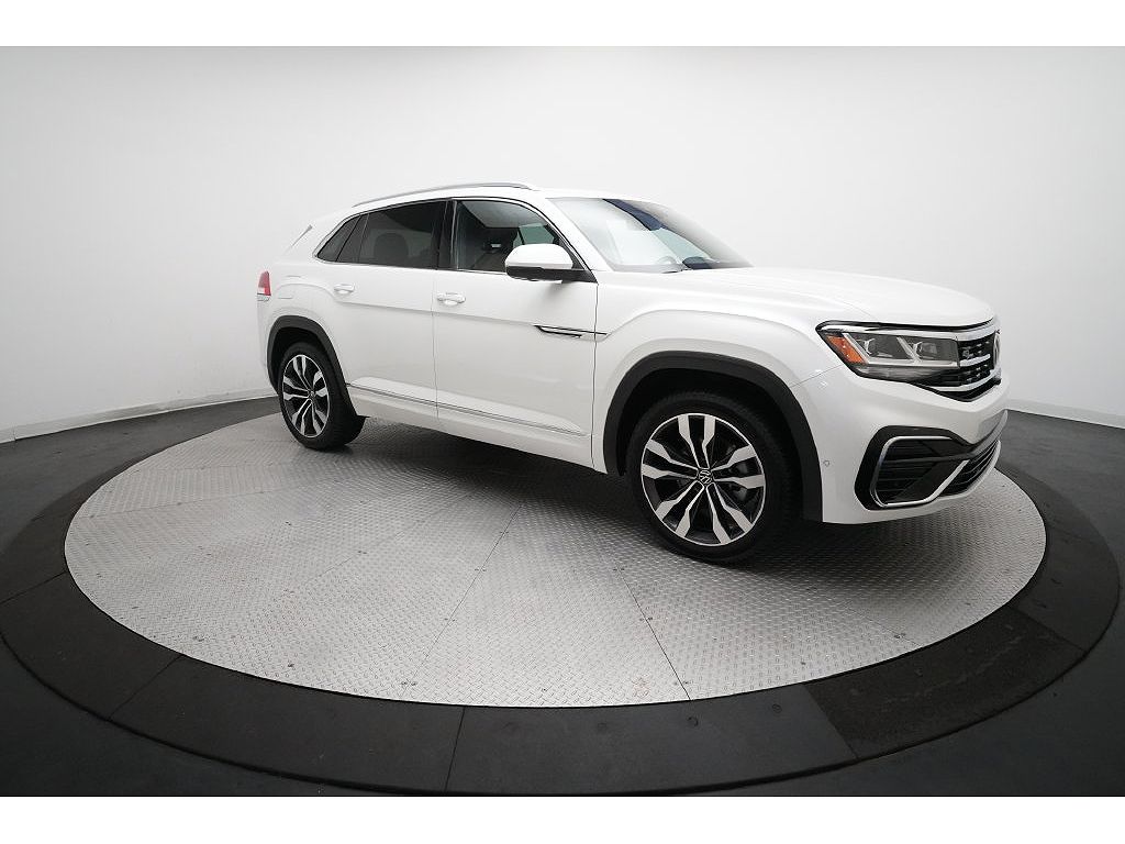 2022 Volkswagen Atlas Cross Sport 3.6L V6 SEL Premium R-Line
