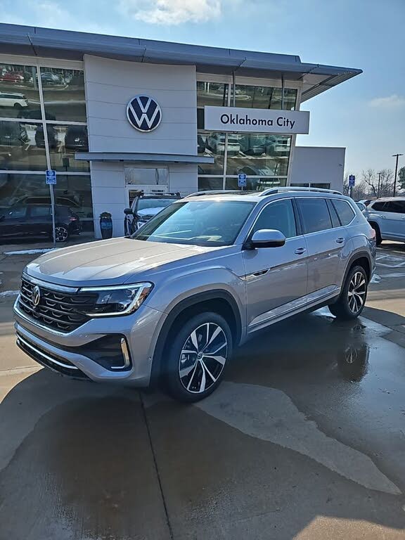 2026 Volkswagen Atlas SEL Premium R-Line