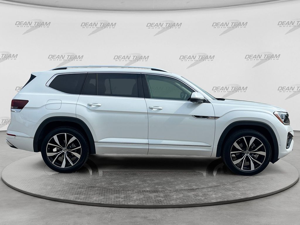 2026 Volkswagen Atlas SEL Premium R-Line