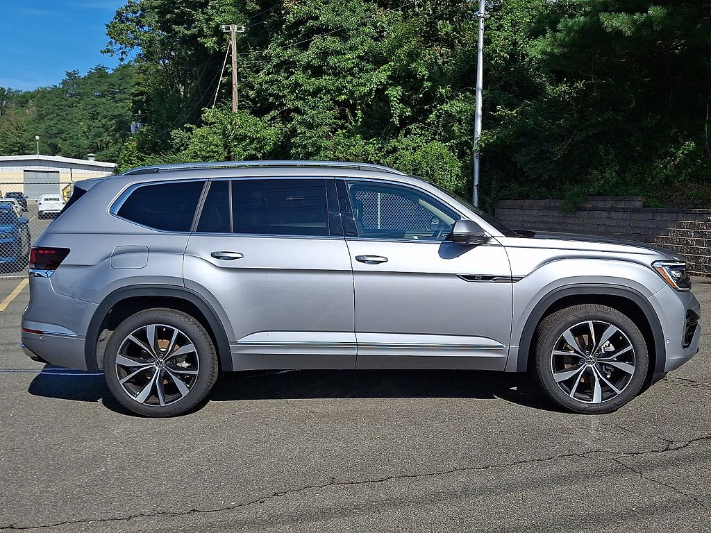 2026 Volkswagen Atlas SEL Premium R-Line