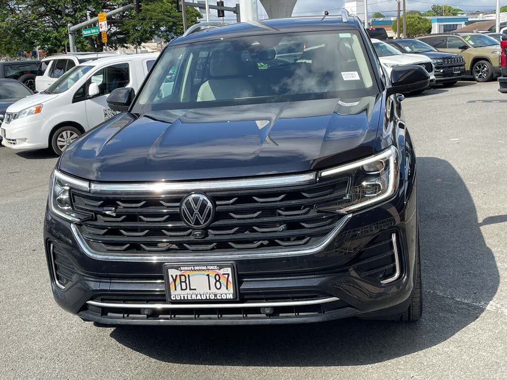 2024 Volkswagen Atlas SEL Premium R-Line