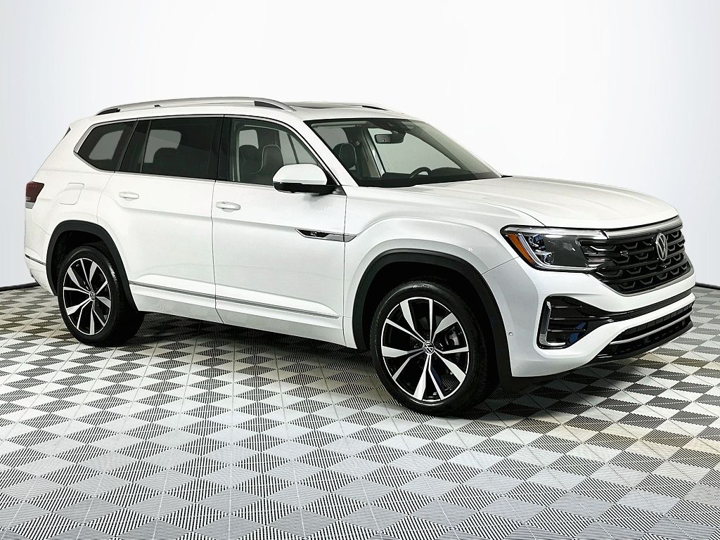 2024 Volkswagen Atlas SEL Premium R-Line
